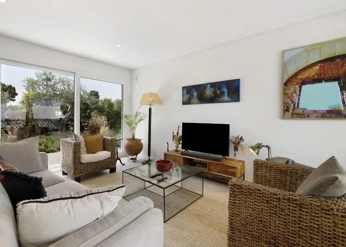 Olive Tree House By Dolcestay