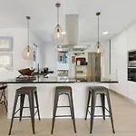 فيلة Olive Tree House By Dolcestay *