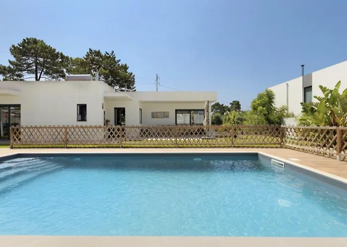 Olive Tree House By Dolcestay Sesimbra