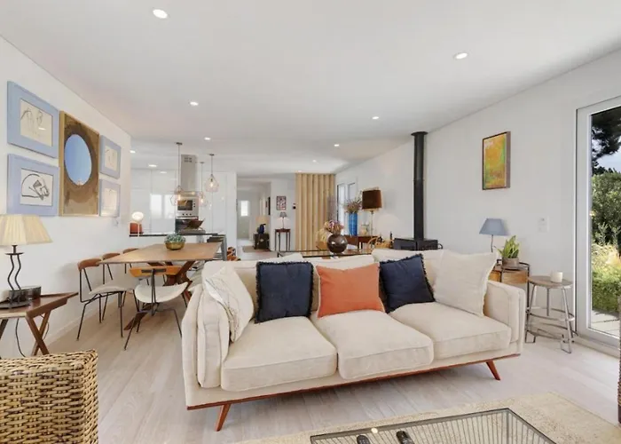 Vila Olive Tree House By Dolcestay Sesimbra